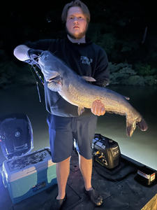 Catfish Fishing fun on the James River!